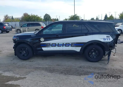 2025 Ford Police Interceptor from USA, damaged, VIN 1FM5K8ABXSGA54586